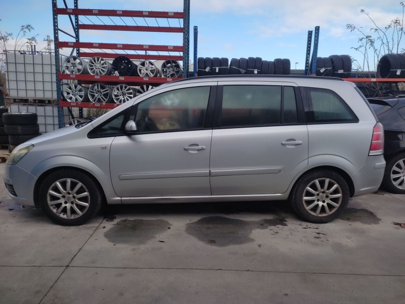 opel zafira / zafira family b (a05) del año 2008