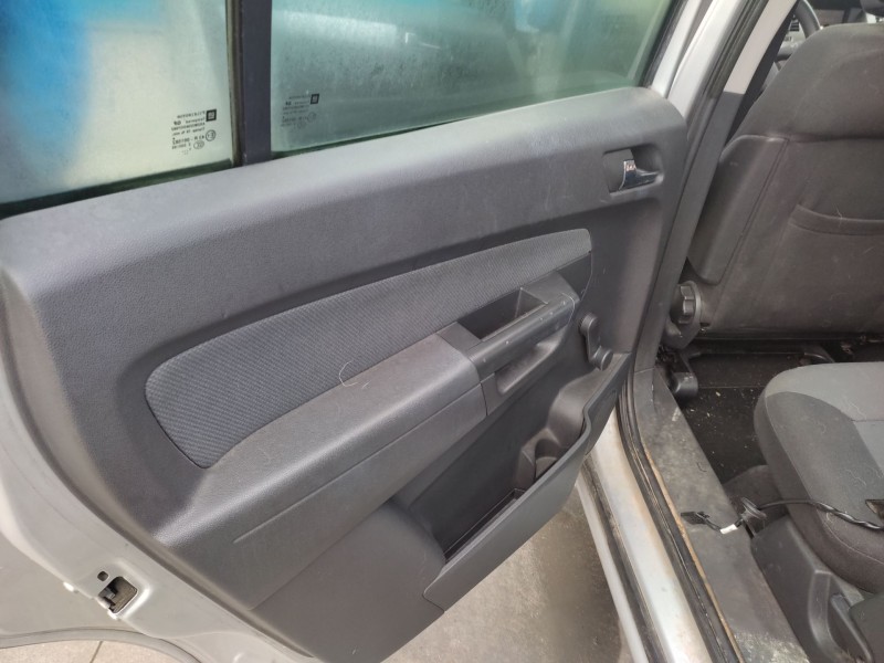 opel zafira / zafira family b (a05) del año 2008