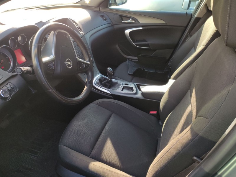 opel insignia a sports tourer (g09) del año 2012