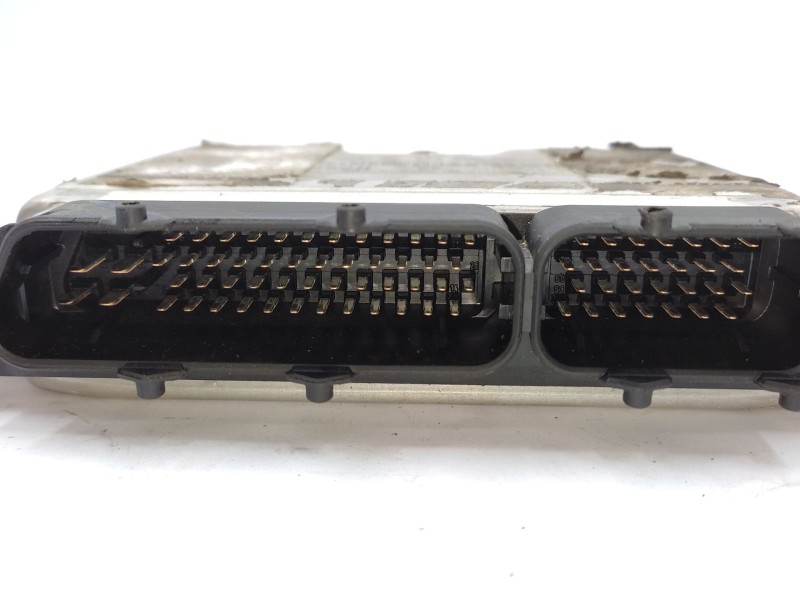 Recambio de centralita motor uce para seat cordoba (6k1, 6k2) 1.4 i referencia OEM IAM   
