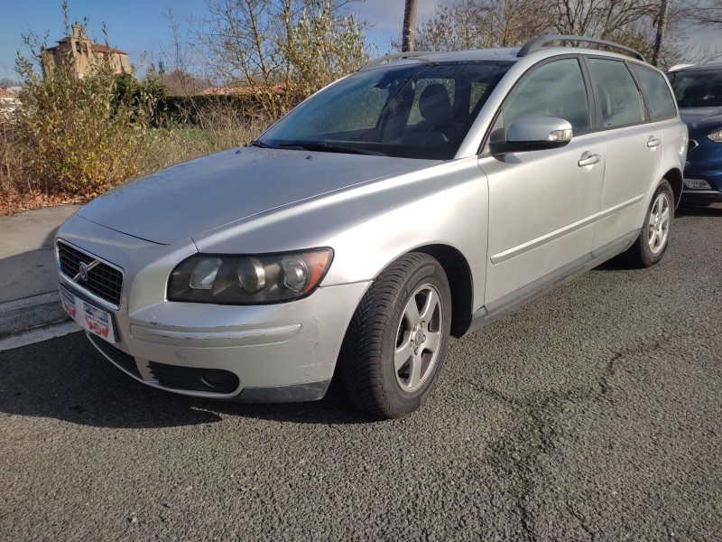 VOLVO V50 (545)