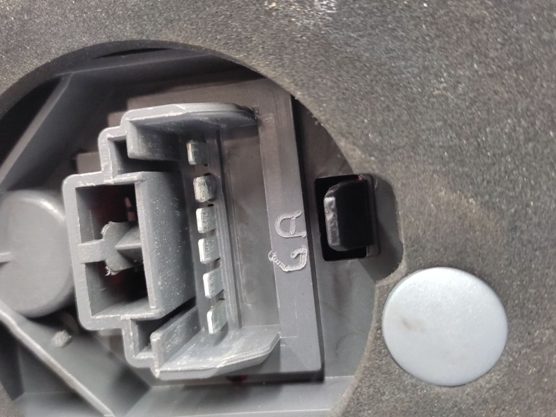 Recambio de piloto trasero izquierdo para fiat idea (350_) 1.4 16v referencia OEM IAM   