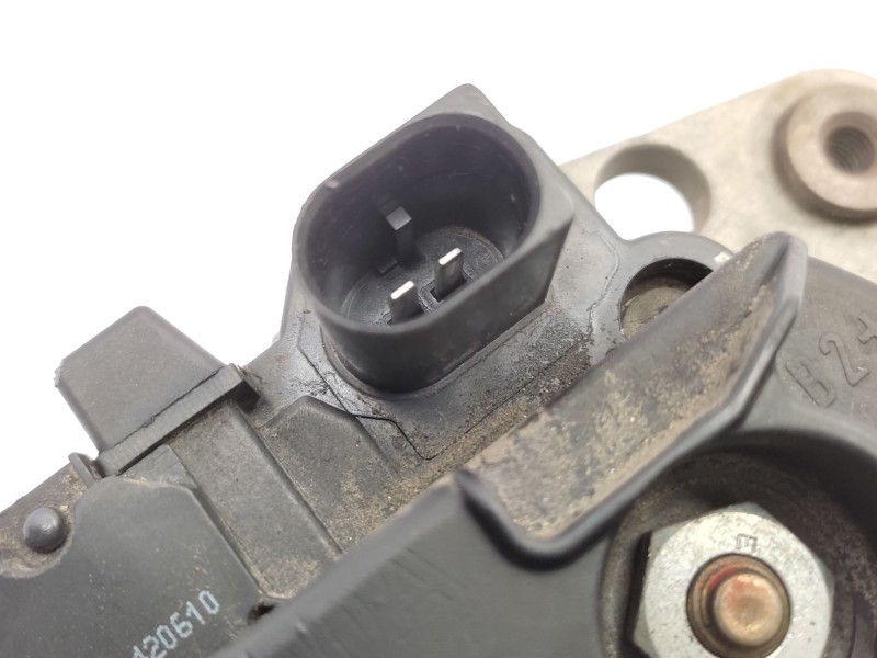Recambio de alternador para seat leon (1m1) 1.9 sdi referencia OEM IAM   