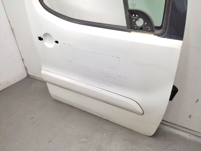 Recambio de puerta delantera derecha para citroën berlingo cuadro sx referencia OEM IAM   