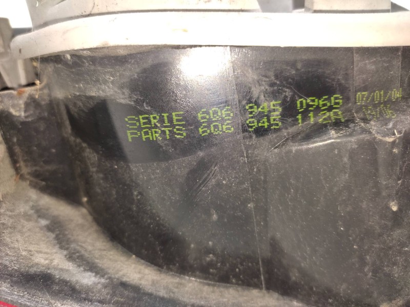 Piloto Trasero Derecho 6q6945096g 6q6945112a  - Volkswagen Polo (9n1) 1.4 16v 5