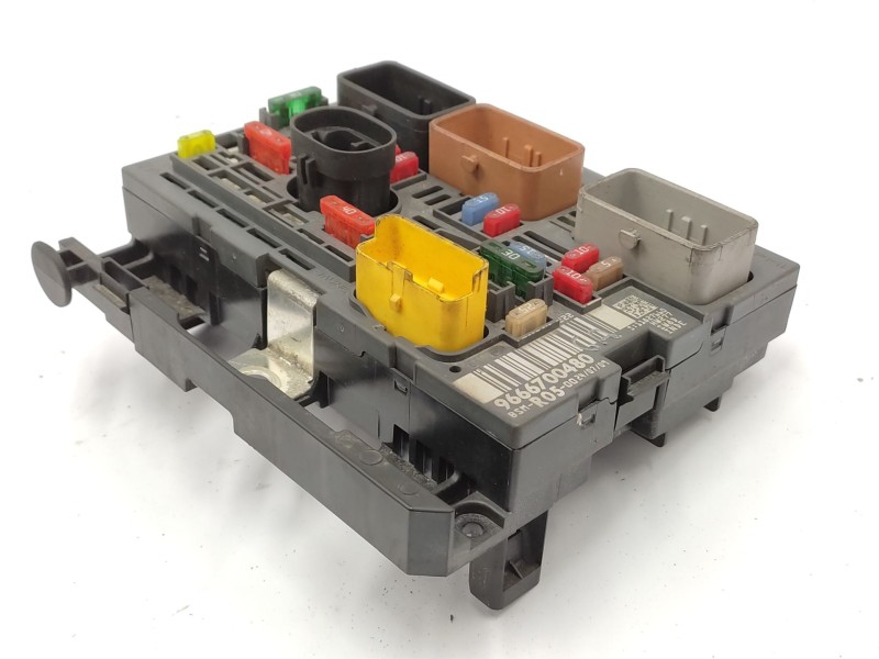Recambio de caja reles / fusibles para citroën berlingo cuadro sx referencia OEM IAM   