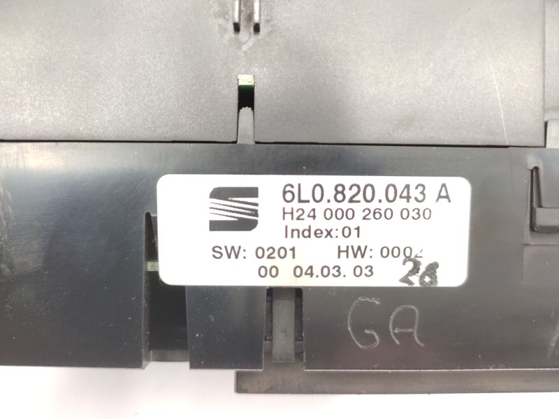 Recambio de mando climatizador para seat cordoba (6l2) 1.4 16v referencia OEM IAM  6L0820043E 