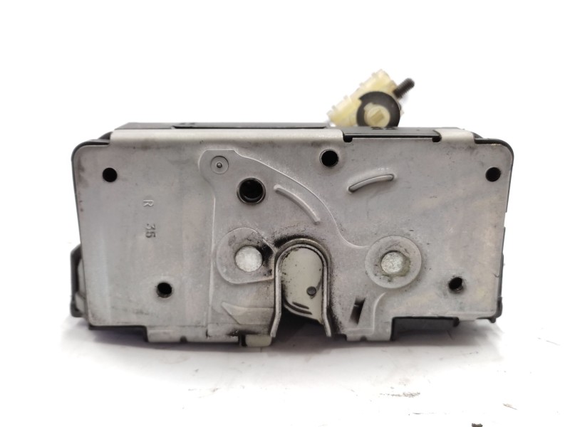 Recambio de cerradura puerta trasera derecha para opel corsa d (s07) 1.2 (l08, l68) referencia OEM IAM  13258267 