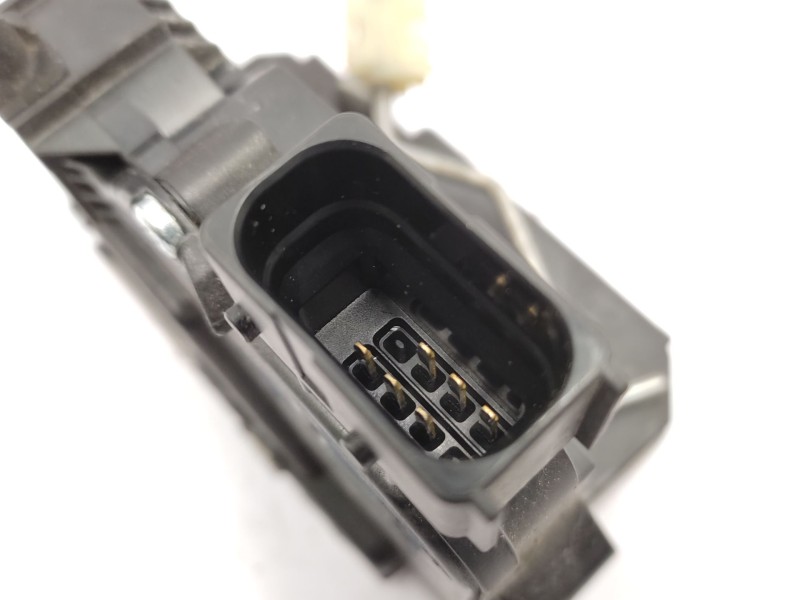 Recambio de cerradura puerta trasera derecha para opel corsa d (s07) 1.2 (l08, l68) referencia OEM IAM  13258267 