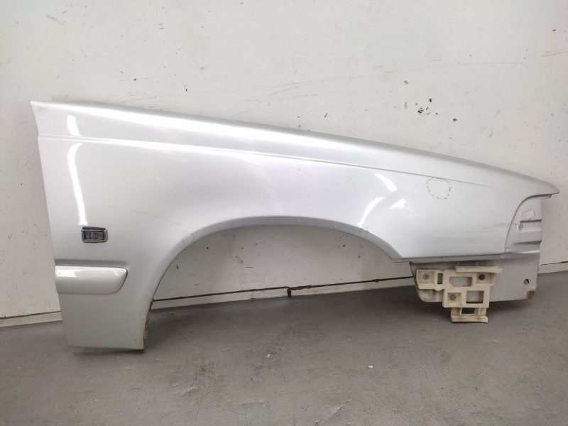 Recambio de aleta delantera derecha para volvo s70 (874) 2.4 referencia OEM IAM   