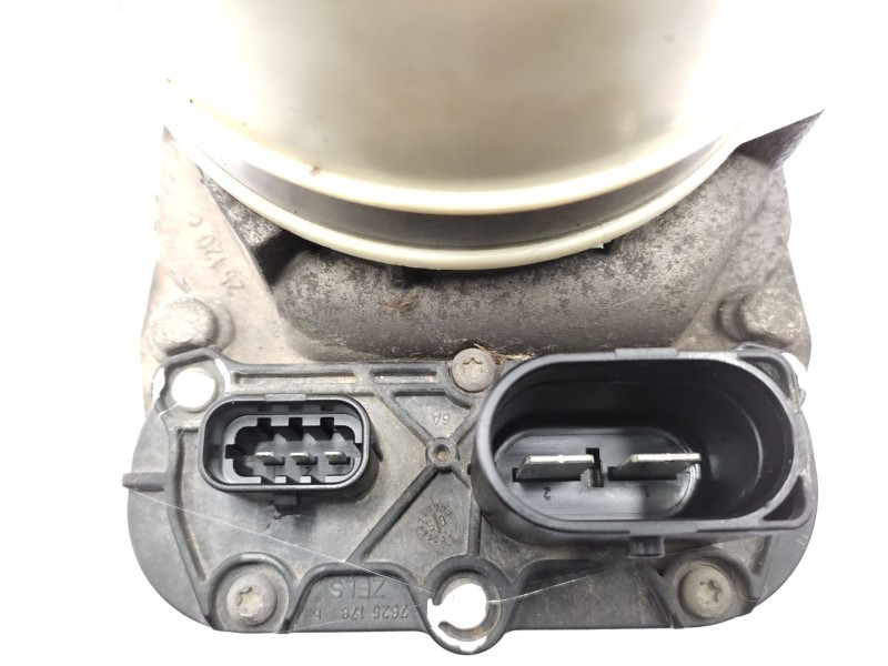 Recambio de bomba servodireccion para opel astra h gtc (a04) 1.6 (l08) referencia OEM IAM  93190229 