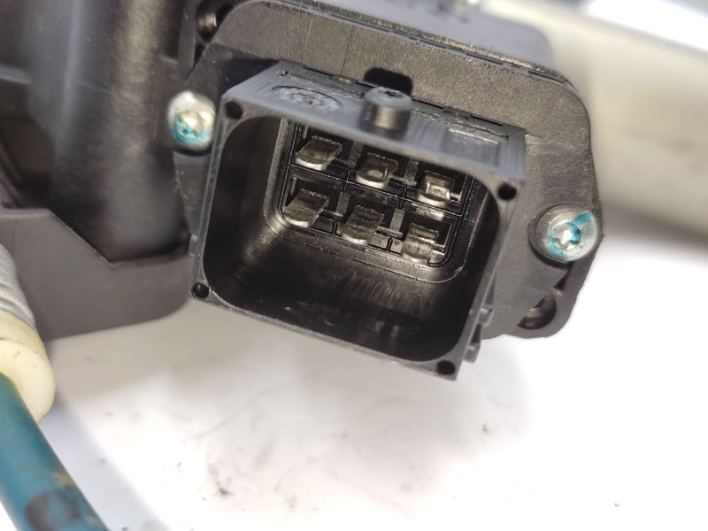 Recambio de elevalunas delantero izquierdo para opel corsa d (s07) 1.4 (l08, l68) referencia OEM IAM  13298153 