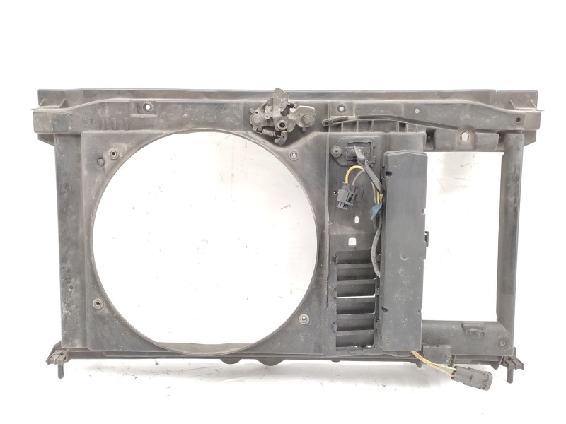 Recambio de panel frontal para peugeot 307 (3a/c) 2.0 hdi 110 referencia OEM IAM  7104K8 