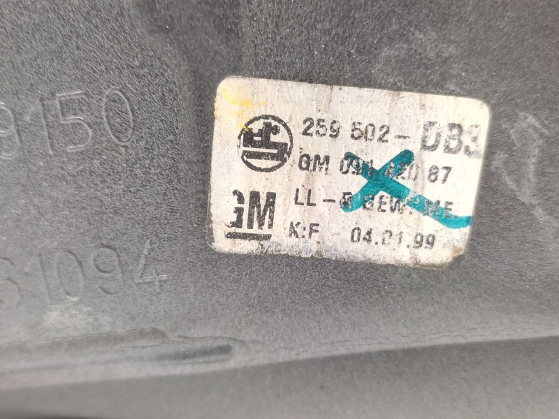 Recambio de retrovisor derecho para opel astra g hatchback (t98) 1.6 (f08, f48) referencia OEM IAM  9142142 