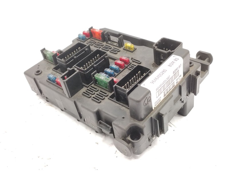 Recambio de caja reles / fusibles para citroën xsara (n1) 2.0 hdi 90 referencia OEM IAM   