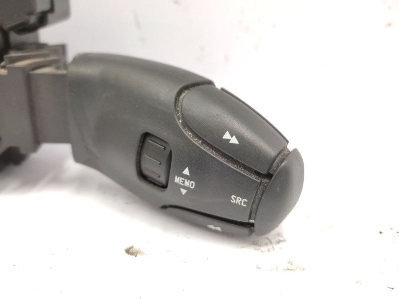 Recambio de mando multifuncion para citroën xsara (n1) 2.0 hdi 90 referencia OEM IAM  6242G7 