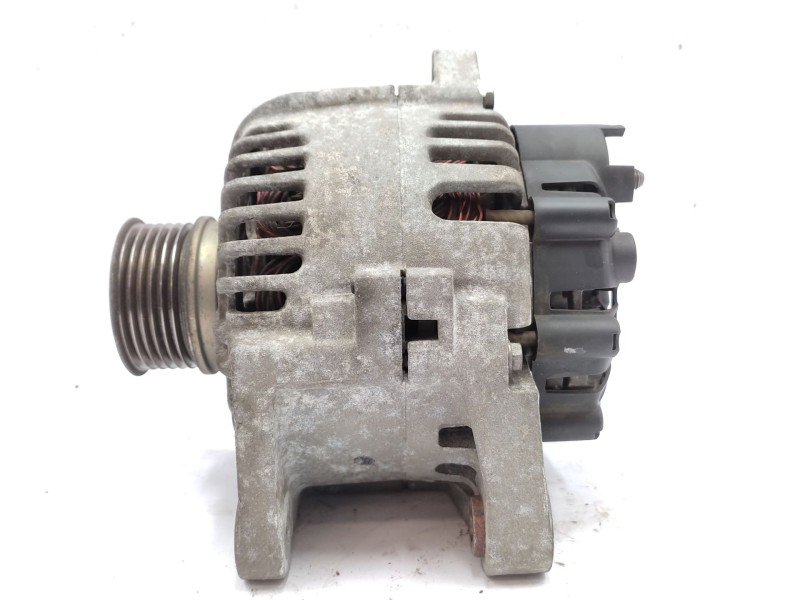Recambio de alternador para renault megane ii (bm0/1_, cm0/1_) 1.6 16v referencia OEM IAM   
