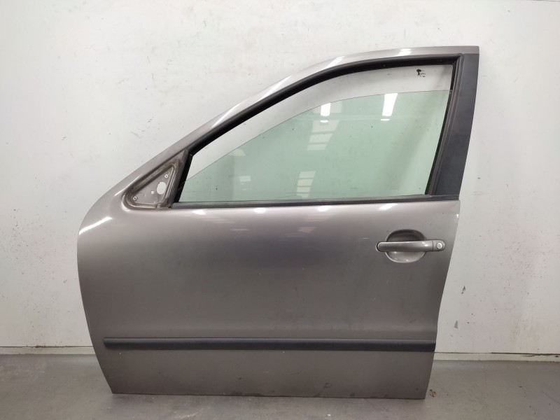 Recambio de puerta delantera izquierda para seat leon (1m1) 1.6 16 v referencia OEM IAM  1M0831055M 