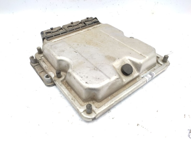 Recambio de centralita motor uce para renault laguna ii (bg0/1_) 1.9 dci referencia OEM IAM   