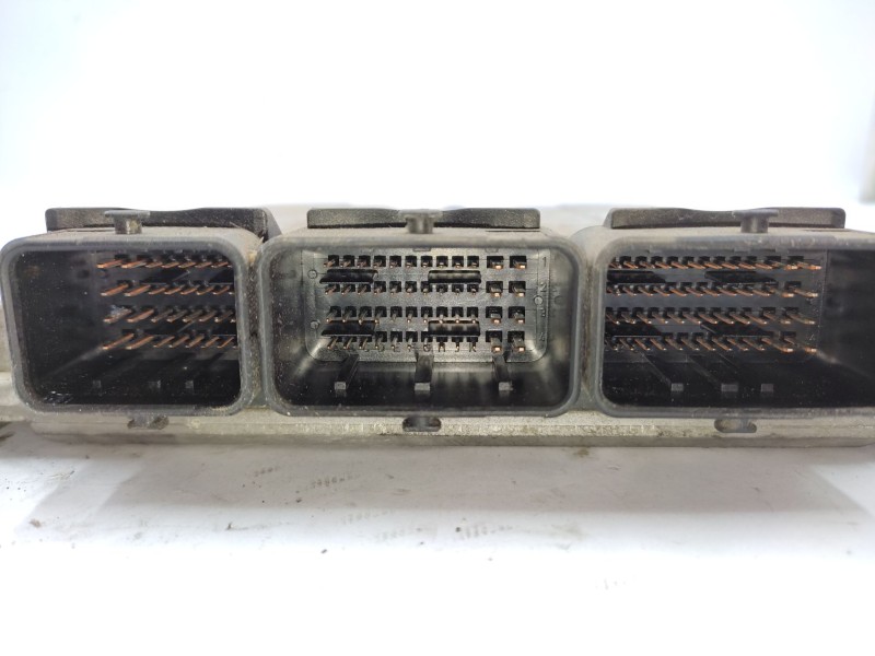 Recambio de centralita motor uce para renault laguna ii (bg0/1_) 1.9 dci referencia OEM IAM   