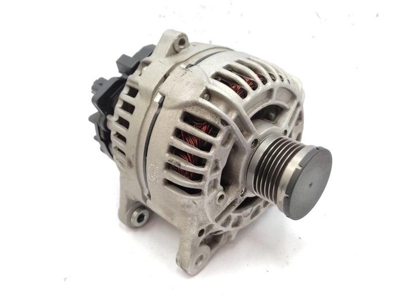 Recambio de alternador para renault laguna ii (bg0/1_) 1.9 dci referencia OEM IAM   