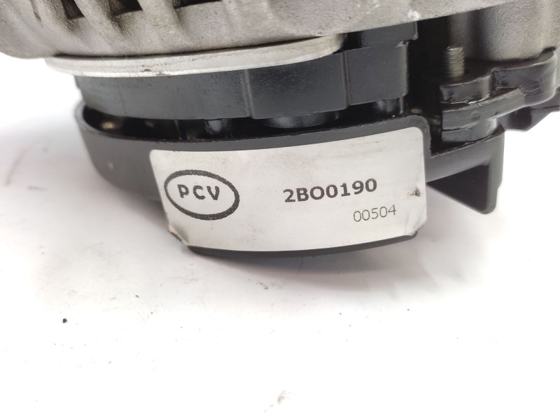 Recambio de alternador para renault laguna ii (bg0/1_) 1.9 dci referencia OEM IAM   
