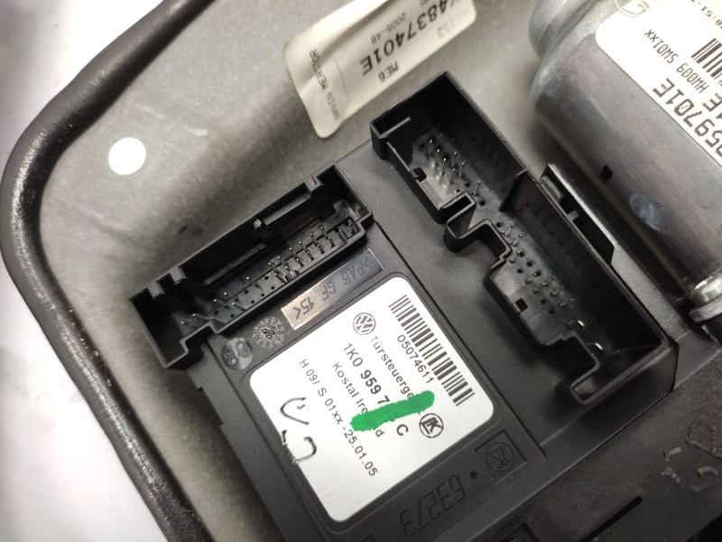 Recambio de elevalunas delantero izquierdo para volkswagen golf v (1k1) 1.9 tdi referencia OEM IAM   