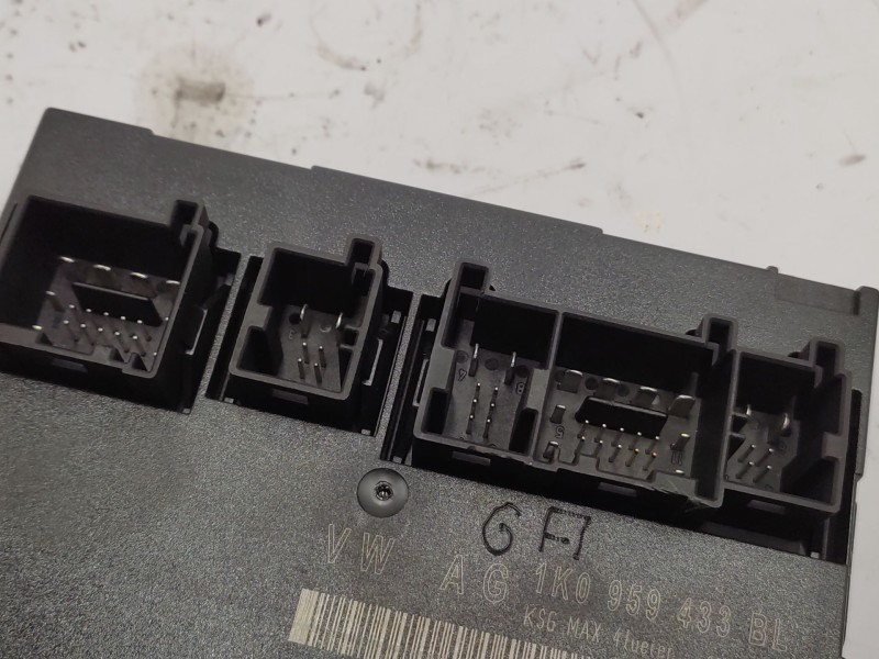 Recambio de modulo confort para volkswagen golf v (1k1) 1.9 tdi referencia OEM IAM   