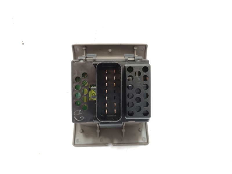 Mando Elevalunas Delantero Izquierdo Ug381l8aa  - Chrysler Pt Cruiser (pt_) 2.0 2