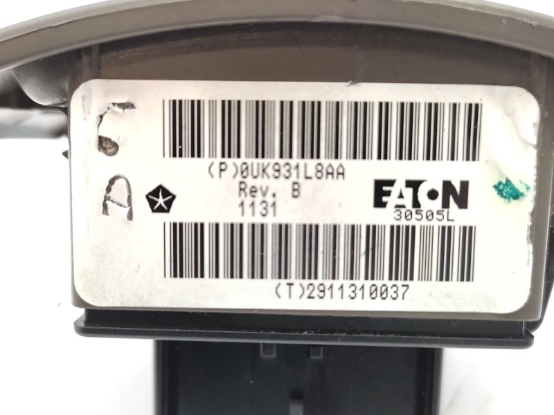 Mando Elevalunas Delantero Izquierdo Ug381l8aa  - Chrysler Pt Cruiser (pt_) 2.0 4
