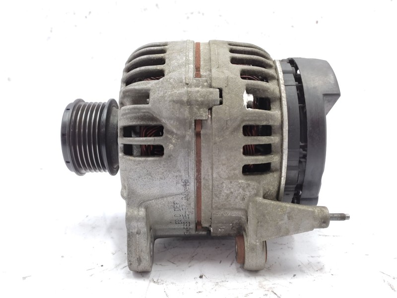 Recambio de alternador para volkswagen golf v (1k1) 1.9 tdi referencia OEM IAM   