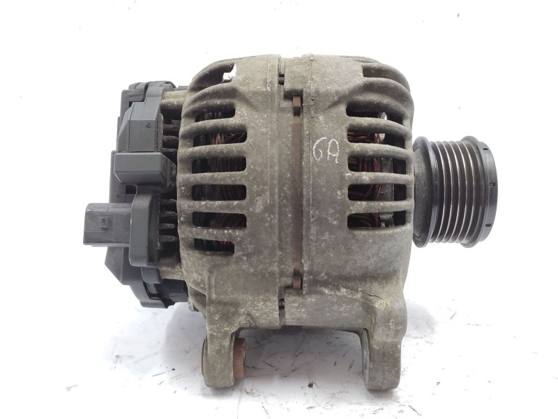 Recambio de alternador para volkswagen golf v (1k1) 1.9 tdi referencia OEM IAM   