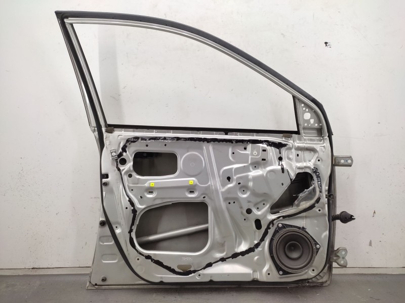 Recambio de puerta delantera izquierda para toyota corolla (_e12_) 2.0 d-4d (cde120r_, cde120l_) referencia OEM IAM   