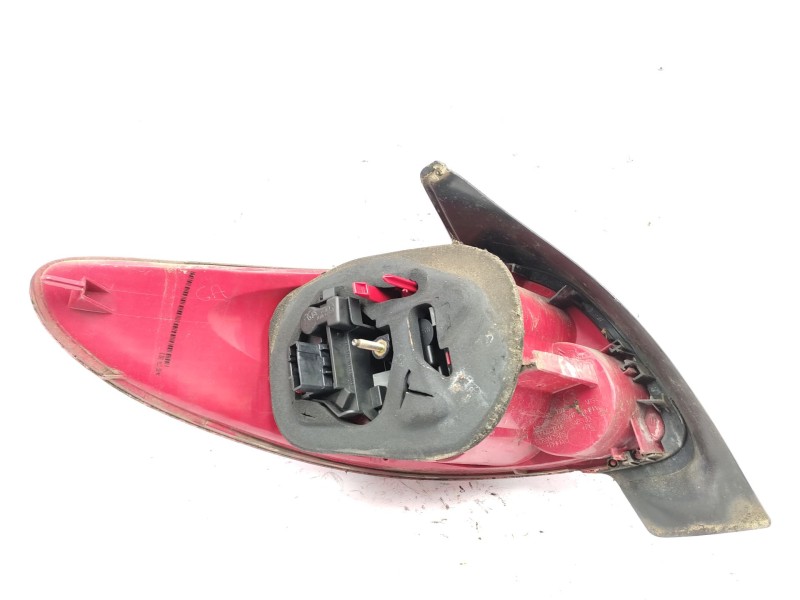 Recambio de piloto trasero derecho para peugeot 206 hatchback (2a/c) 1.4 i referencia OEM IAM   