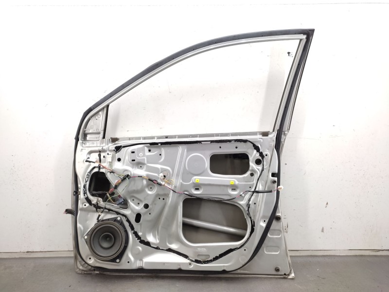 Recambio de puerta delantera derecha para toyota corolla (_e12_) 2.0 d-4d (cde120r_, cde120l_) referencia OEM IAM   