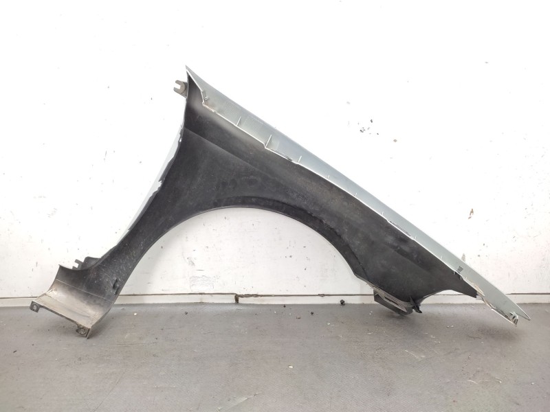Recambio de aleta delantera izquierda para renault laguna ii (bg0/1_) 1.9 dci referencia OEM IAM   