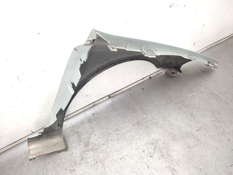 Recambio de aleta delantera izquierda para renault laguna ii (bg0/1_) 1.9 dci referencia OEM IAM   