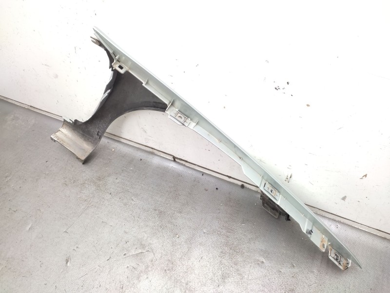 Recambio de aleta delantera izquierda para renault laguna ii (bg0/1_) 1.9 dci referencia OEM IAM   