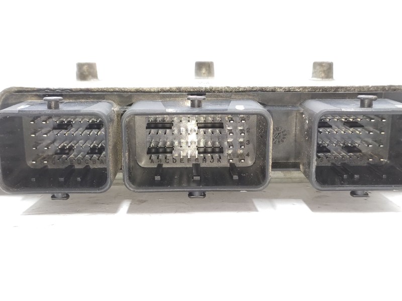 Recambio de centralita motor uce para ford fiesta vi (cb1, ccn) 1.25 referencia OEM IAM   