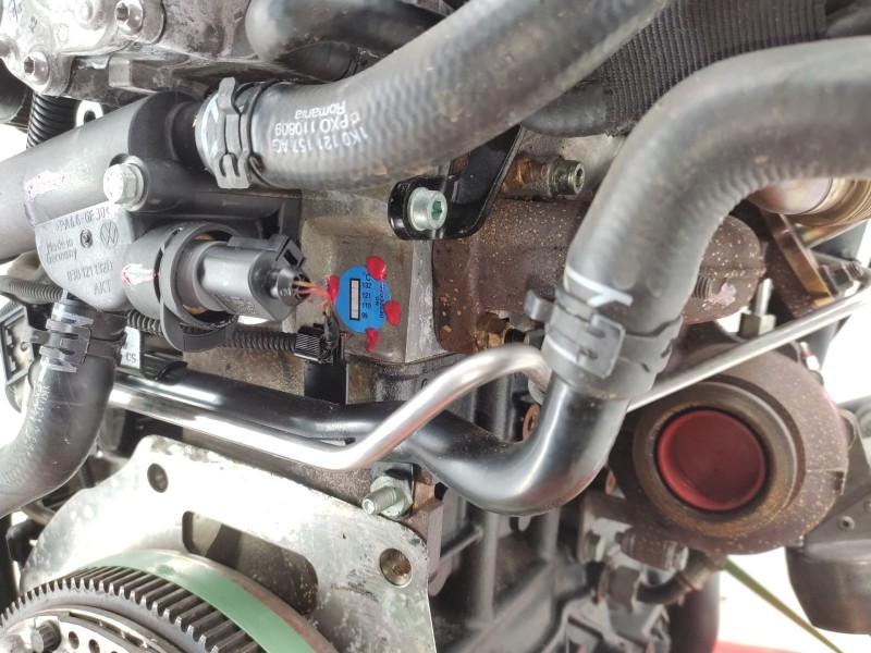 Recambio de motor completo para volkswagen golf v (1k1) 1.9 tdi referencia OEM IAM   