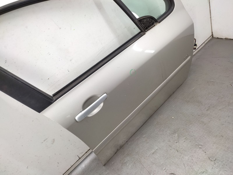 Recambio de puerta delantera derecha para peugeot 307 sw (3h) 1.6 hdi 110 referencia OEM IAM  9004S7 