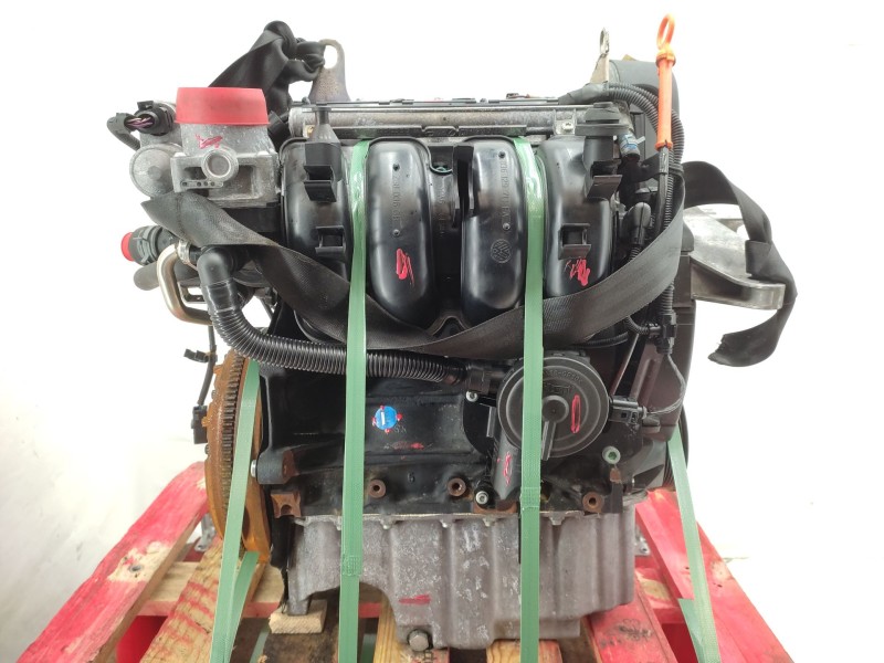 Recambio de motor completo para seat leon (1m1) 1.6 16 v referencia OEM IAM BCB  