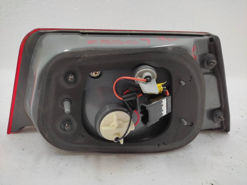 Piloto Trasero Derecho 924043k0  - Hyundai Sonata (nf) 2.0 Crdi Cat 4