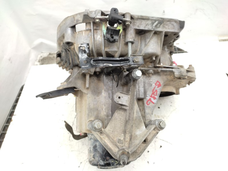 Recambio de caja cambios para renault kangoo (kc0/1_) 1.5 dci (kc07) referencia OEM IAM JB3974  