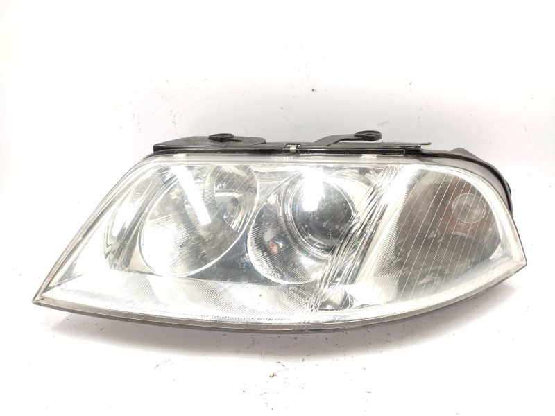 Recambio de faro izquierdo para volkswagen passat b5.5 (3b3) 1.9 tdi referencia OEM IAM  3B0941015AN 