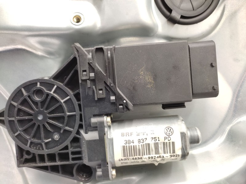 Recambio de elevalunas delantero izquierdo para volkswagen passat b5.5 (3b3) 1.9 tdi referencia OEM IAM  3B1837461 