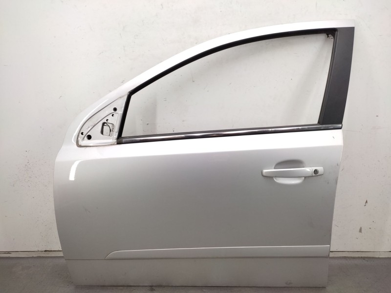 Recambio de puerta delantera izquierda para opel astra h station wagon (a04) 1.9 cdti (l35) referencia OEM IAM   