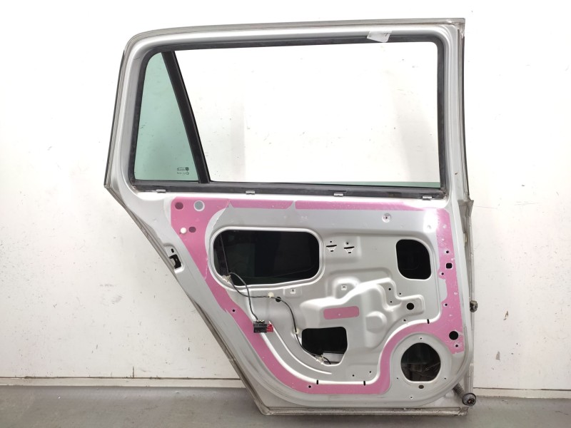 Recambio de puerta trasera izquierda para opel astra h station wagon (a04) 1.9 cdti (l35) referencia OEM IAM   