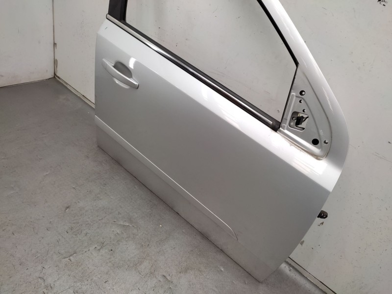 Recambio de puerta delantera derecha para opel astra h station wagon (a04) 1.9 cdti (l35) referencia OEM IAM   