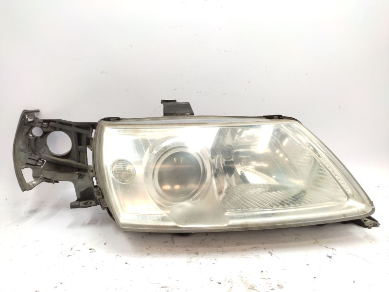 Recambio de faro derecho para saab 9-5 (ys3e) 2.3 t referencia OEM IAM   